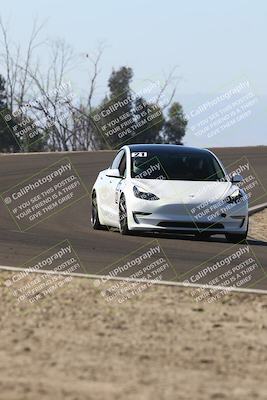 media/Nov-08-2025-Speed Ventures (Sat) [[1c7a6332f5]]/TC B/Session 2 (Turn 2)/